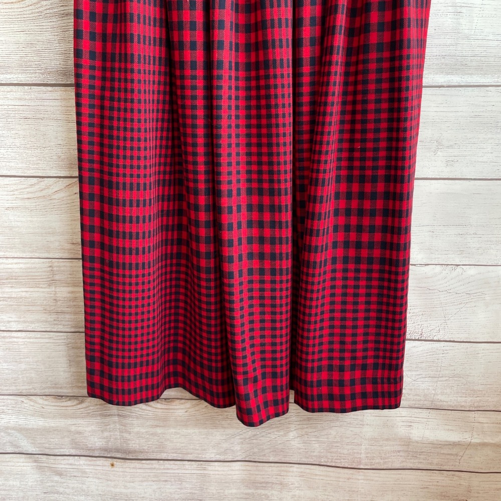 VINTAGE LIZ CLAIBORNE 100% PURE WOOL MIDI SKIRT IN RED AND NAVY BLUE PLAID - Picture 3 of 5